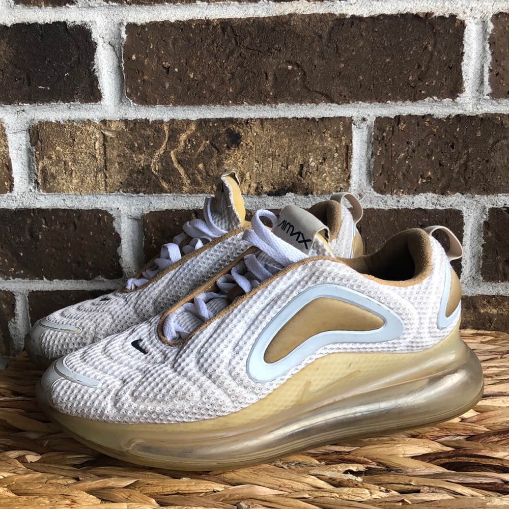 RARE Nike Air Max 720 Pale Vanilla Anthracite - Picture 2 of 12